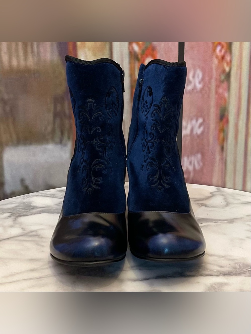 John Fluevog Lorrain Baroque Velvet Leather Boots Blue Black 9 GUC - Picture 3 of 9